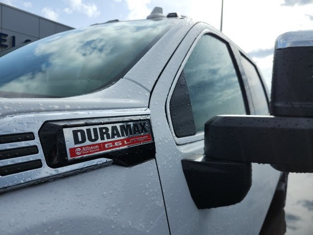 New 2025 GMC Sierra 2500 SLT w/ SLT Convenience Package image 10