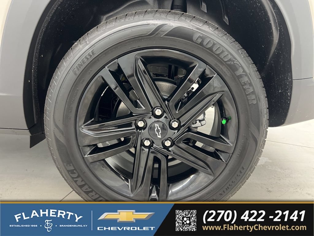 New 2026 Chevrolet Trax ACTIV w/ Driver Confidence Package FWD image 19