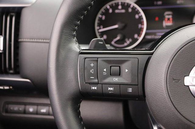 Used 2024 Nissan Pathfinder SL w/ SL Premium Package image 14