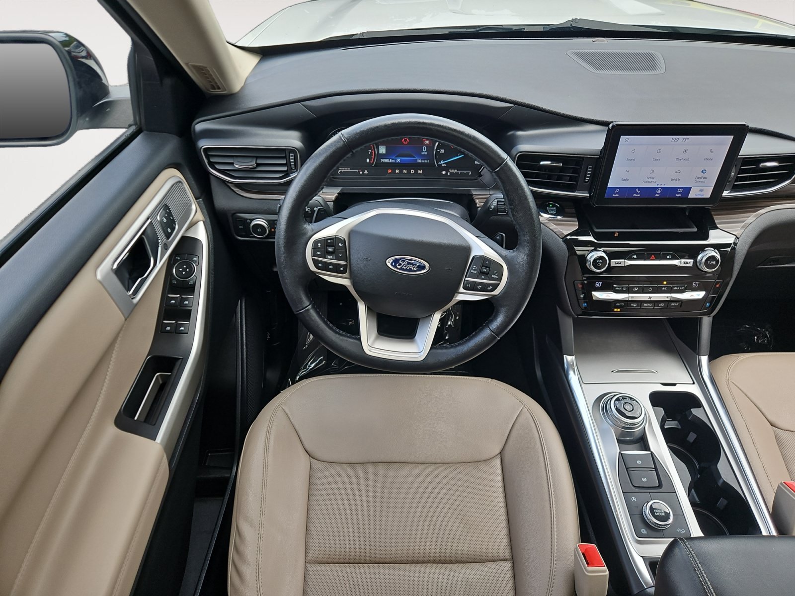 Used 2021 Ford Explorer Limited w/ Equipment Group 301A AWD/4WD image 10
