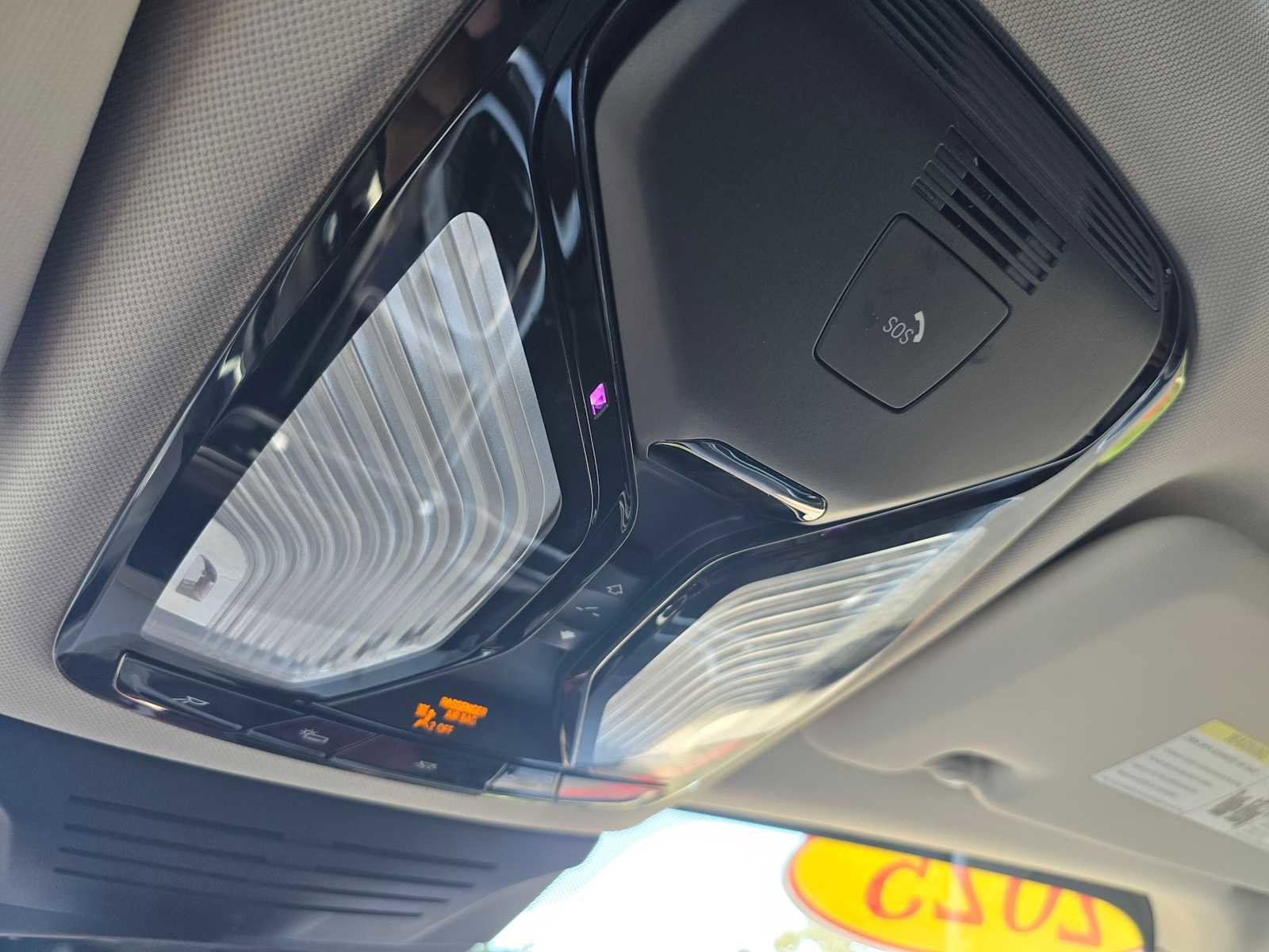 Used 2024 BMW X7 xDrive40i image 36