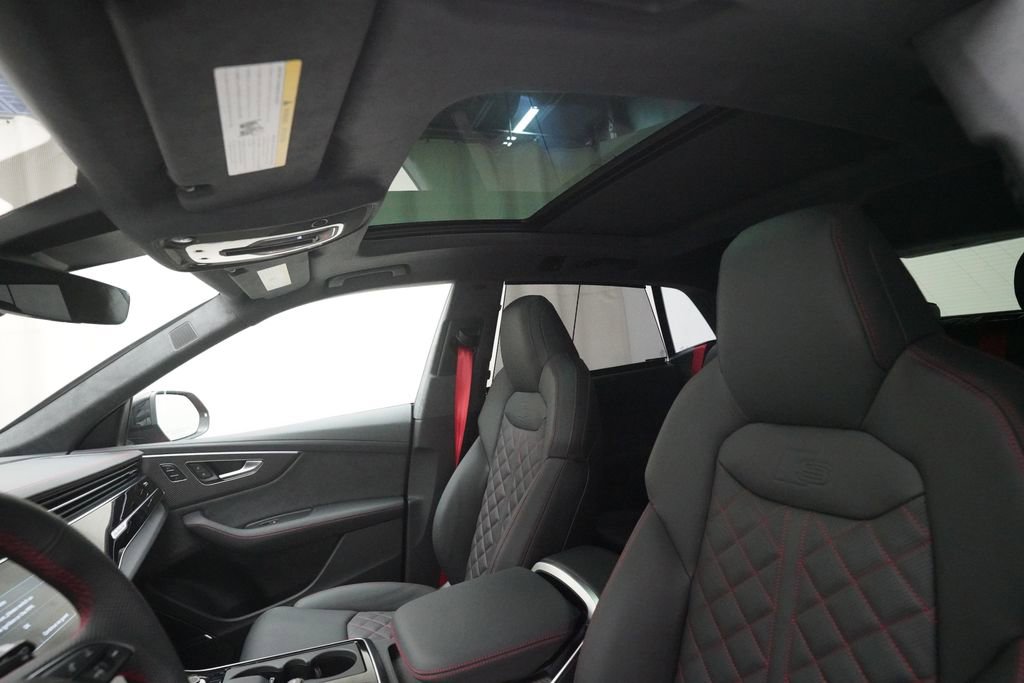 New 2026 Audi SQ8 Prestige AWD/4WD image 33