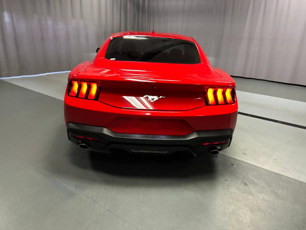 Used 2024 Ford Mustang Coupe RWD image 6