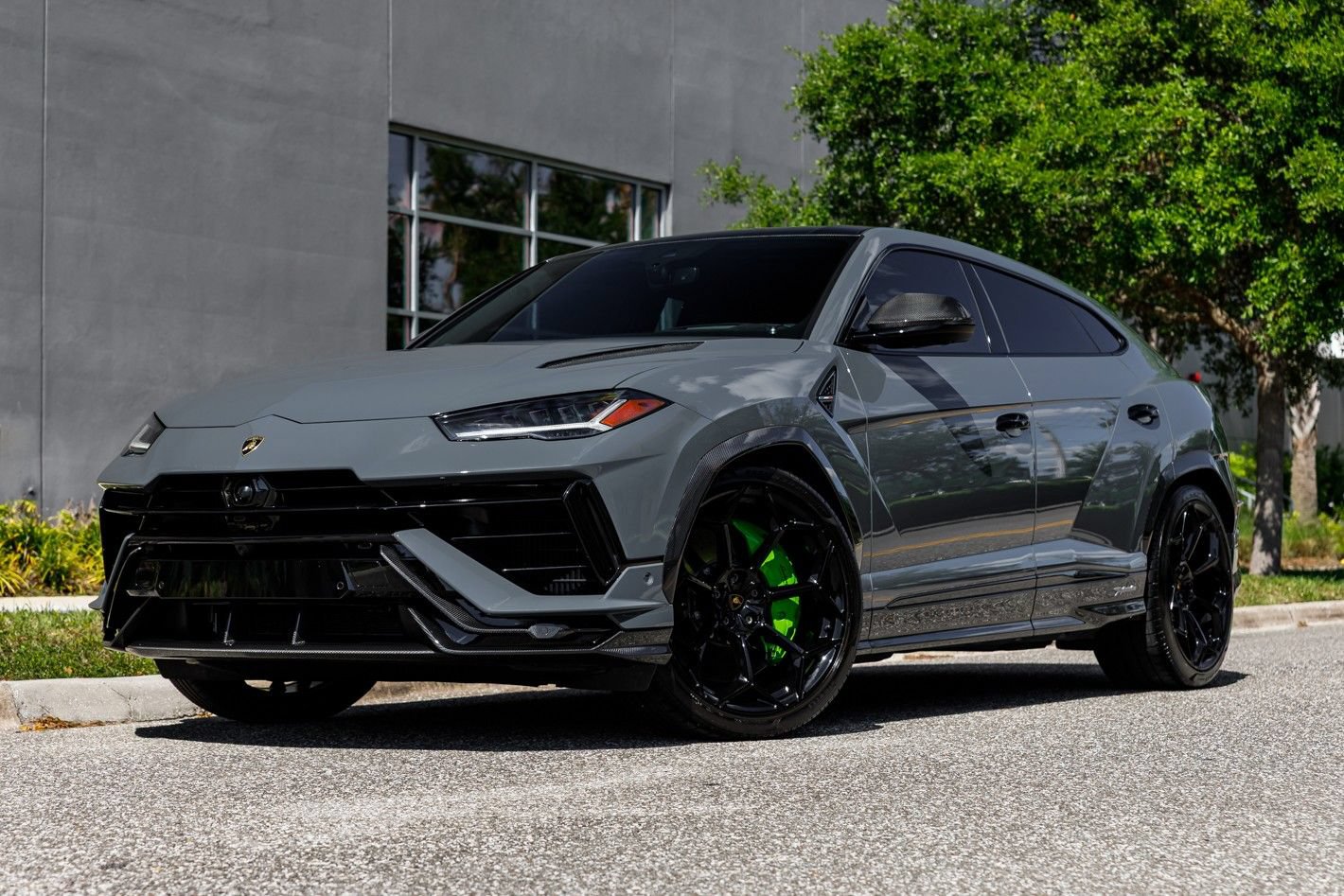 Used 2023 Lamborghini Urus Performante AWD/4WD image 44