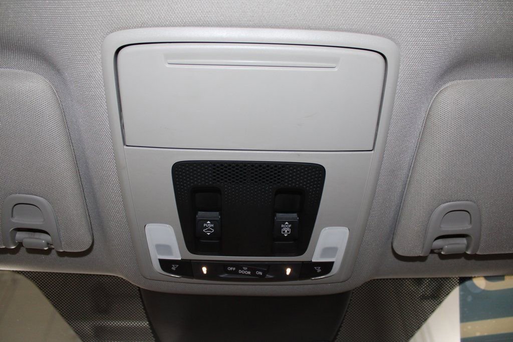 Used 2023 Honda Pilot Touring image 39