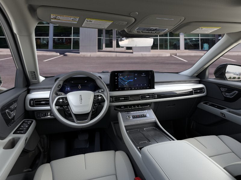 New 2026 Lincoln Aviator 2WD image 9