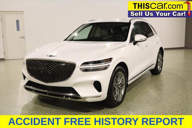 Used 2025 Genesis GV70 2.5T w/ Select Package AWD/4WD image 3