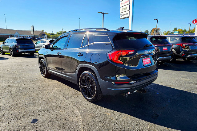 Used 2020 GMC Terrain SLT w/ Preferred Package AWD/4WD image 5