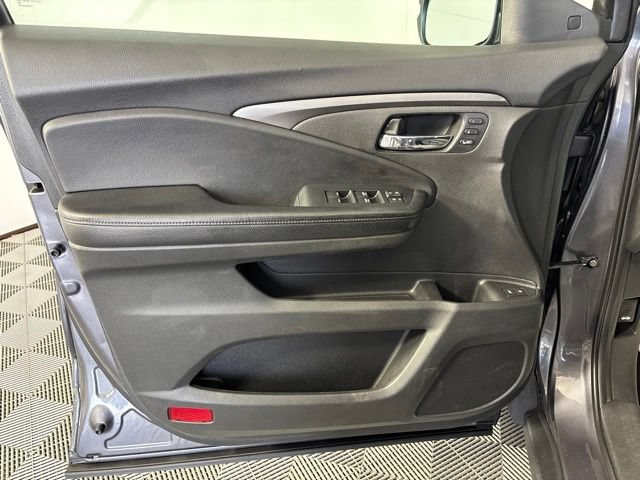 Used 2019 Honda Pilot EX-L image 27