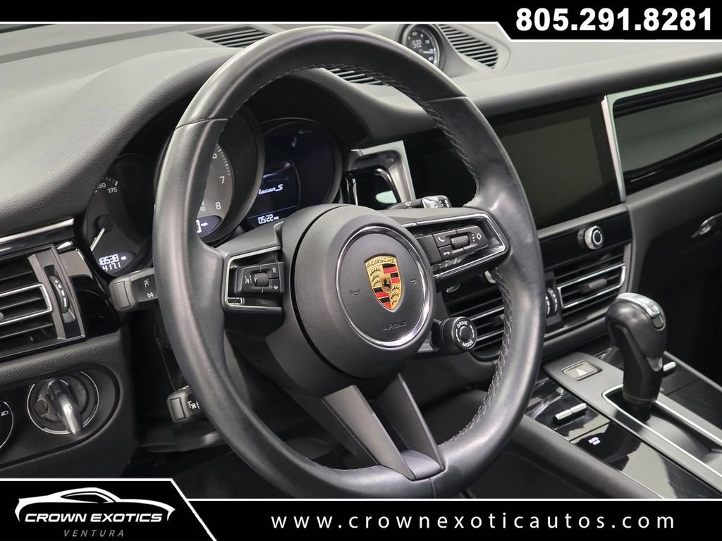 Used 2023 Porsche Macan S AWD/4WD image 26