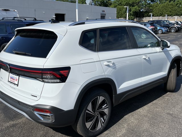 New 2026 Volkswagen Taos SE AWD/4WD image 9
