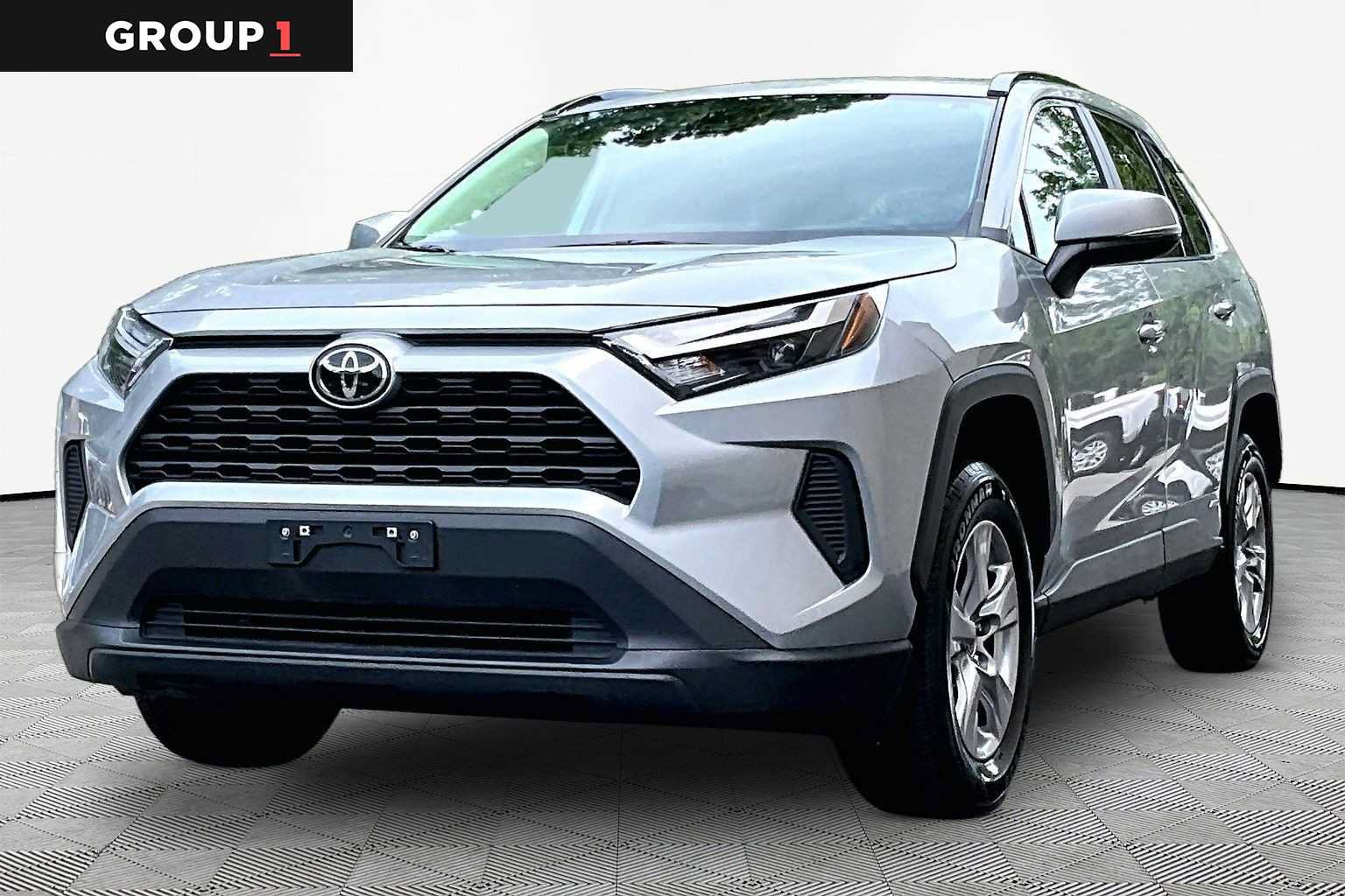 Certified 2025 Toyota RAV4 LE AWD/4WD video 1