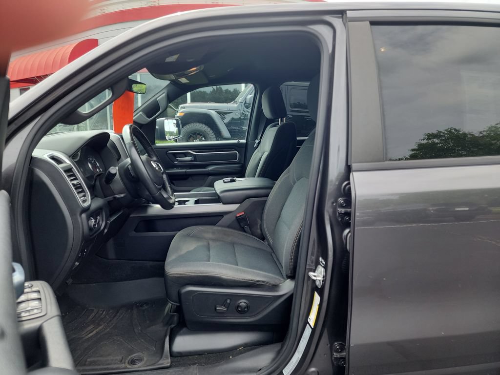 Used 2022 RAM 1500 Big Horn AWD/4WD image 13