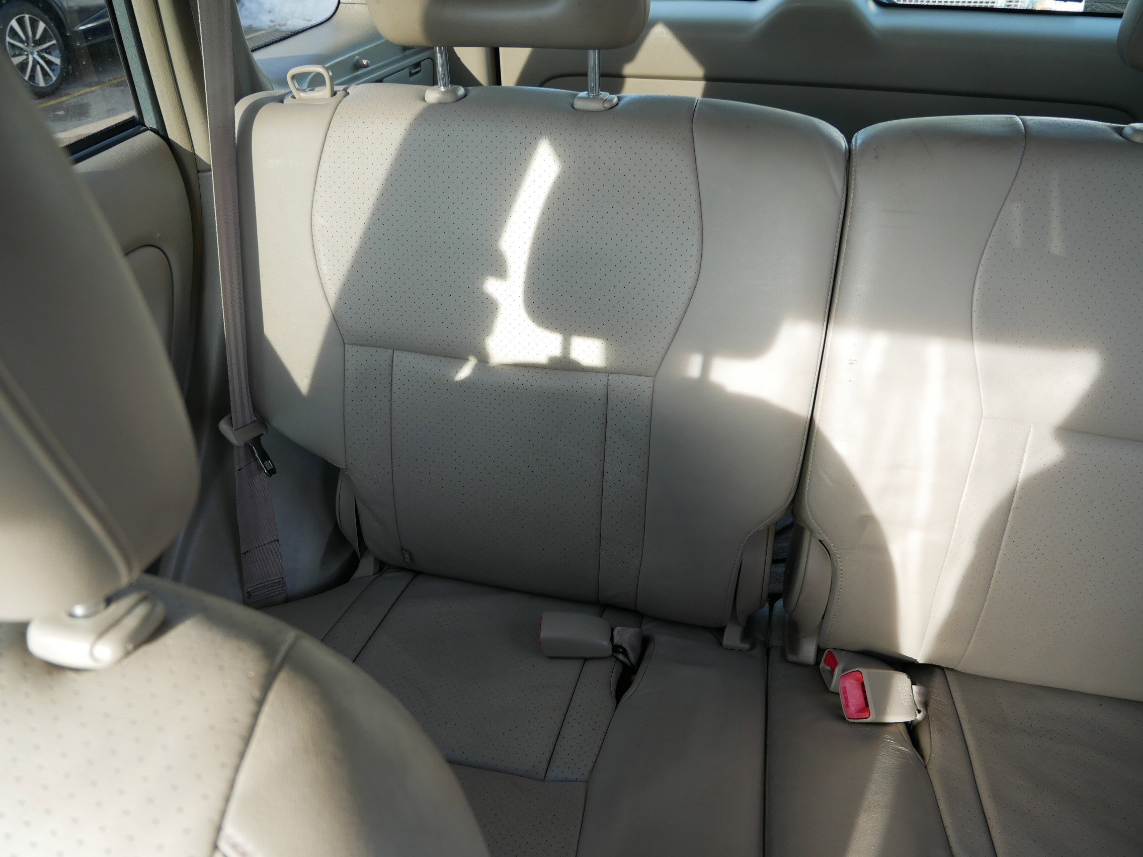 Used 2004 Toyota RAV4 4WD image 12