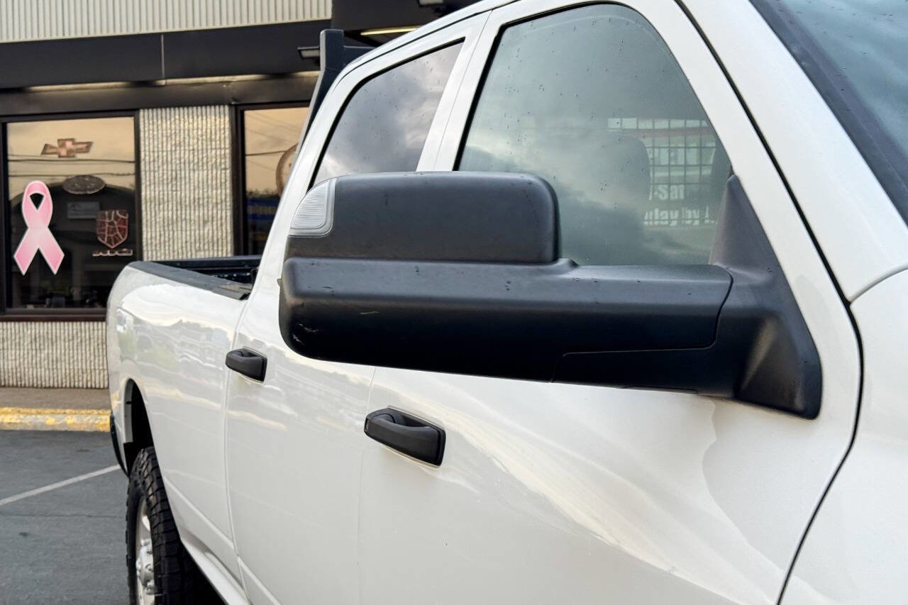 Used 2017 RAM 3500 Tradesman image 28