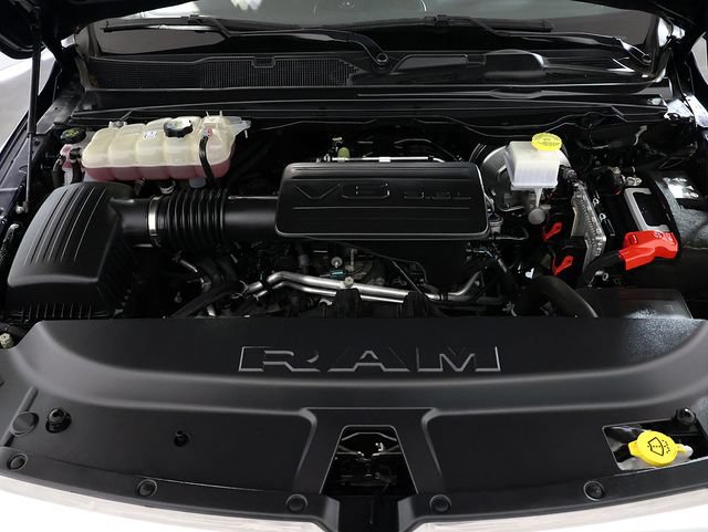 Used 2023 RAM 1500 Big Horn AWD/4WD image 38