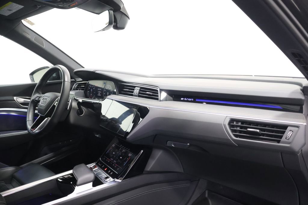 Used 2023 Audi e-tron S Premium Plus w/ Black Optic Package AWD/4WD image 23