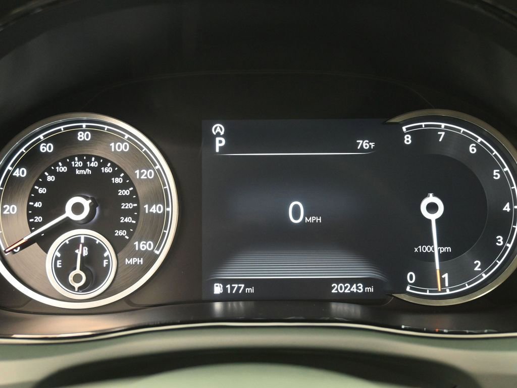 Used 2022 Genesis GV70 2.5T w/ Advanced Package image 33