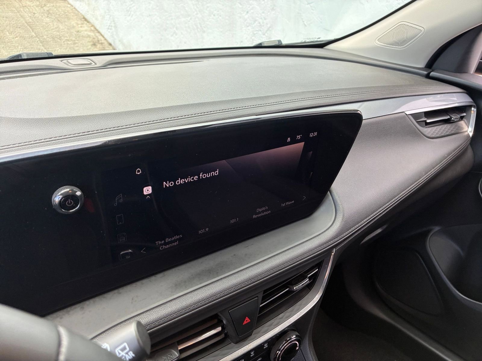 Used 2025 Buick Encore GX Preferred image 20