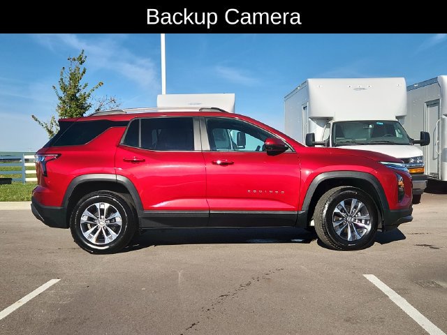 Used 2025 Chevrolet Equinox LT w/ Convenience Package II AWD/4WD image 11