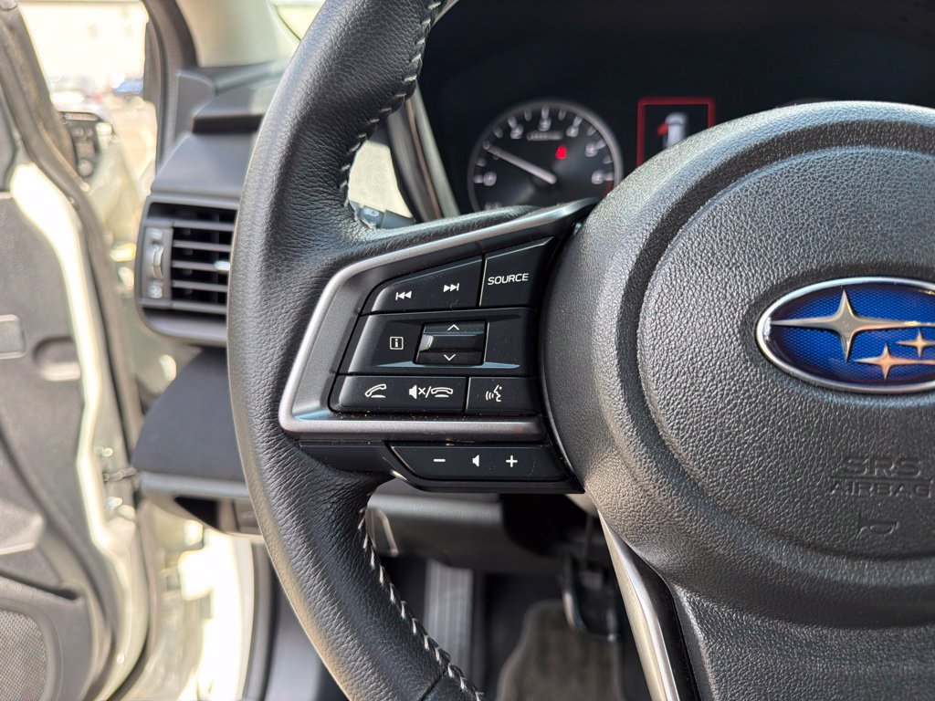 Used 2025 Subaru Outback Premium AWD/4WD image 15