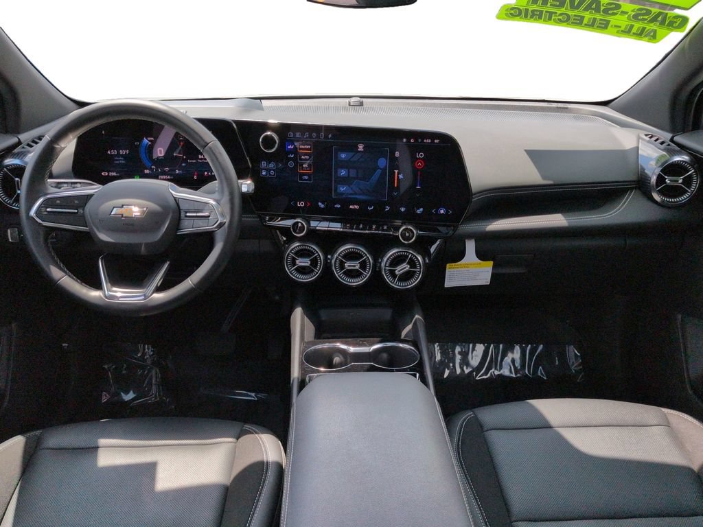 Used 2024 Chevrolet Blazer EV LT AWD/4WD image 11