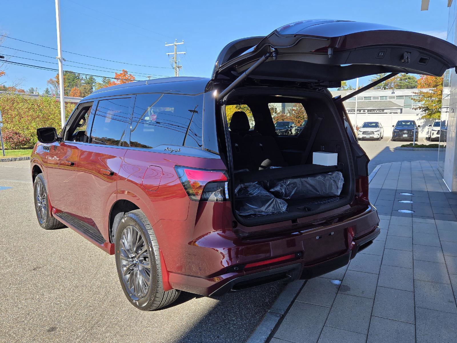 New 2026 INFINITI QX80 Autograph image 19