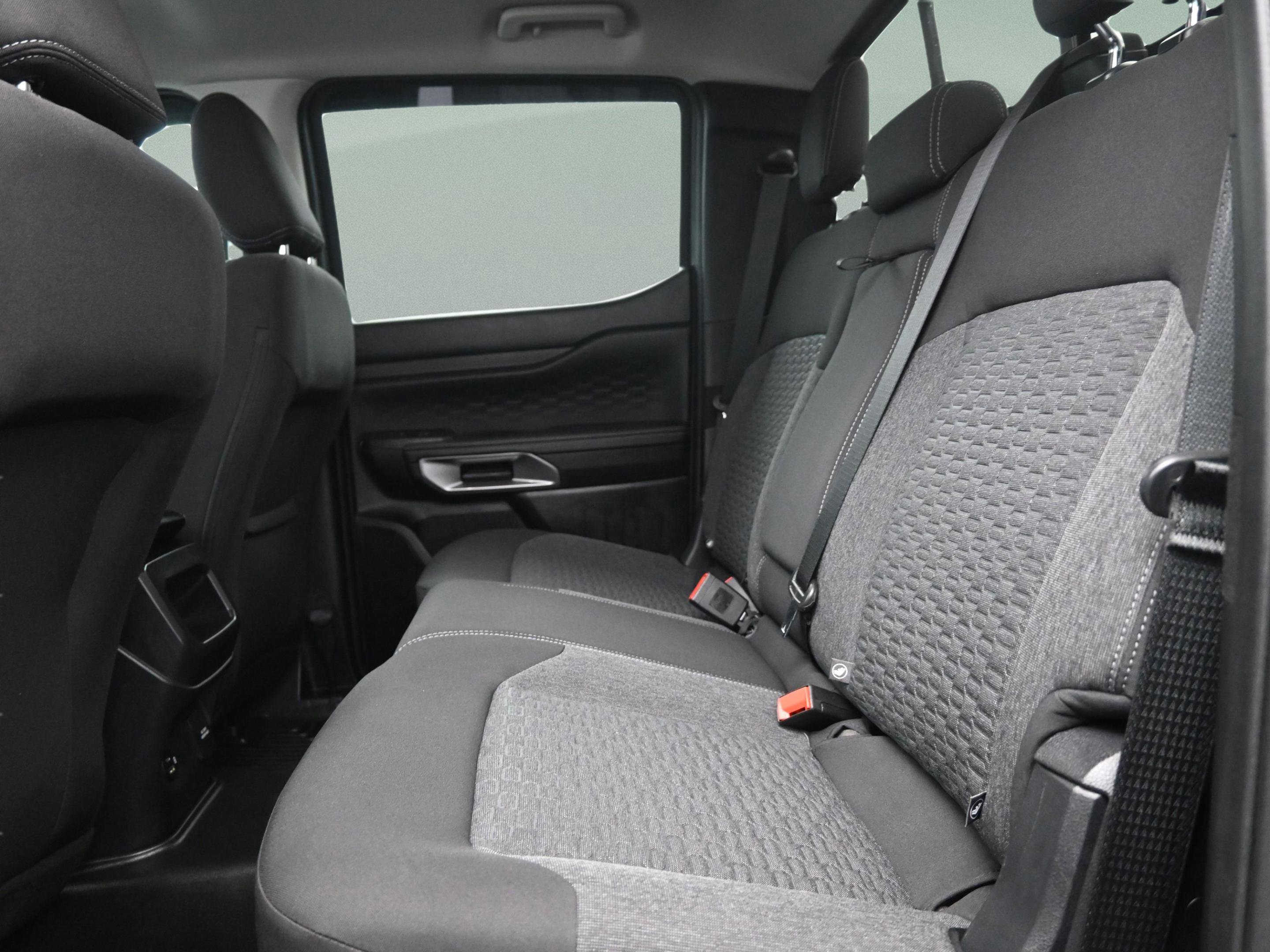 Used 2025 Ford Ranger XLT w/ FX4 Off-Road Package image 14