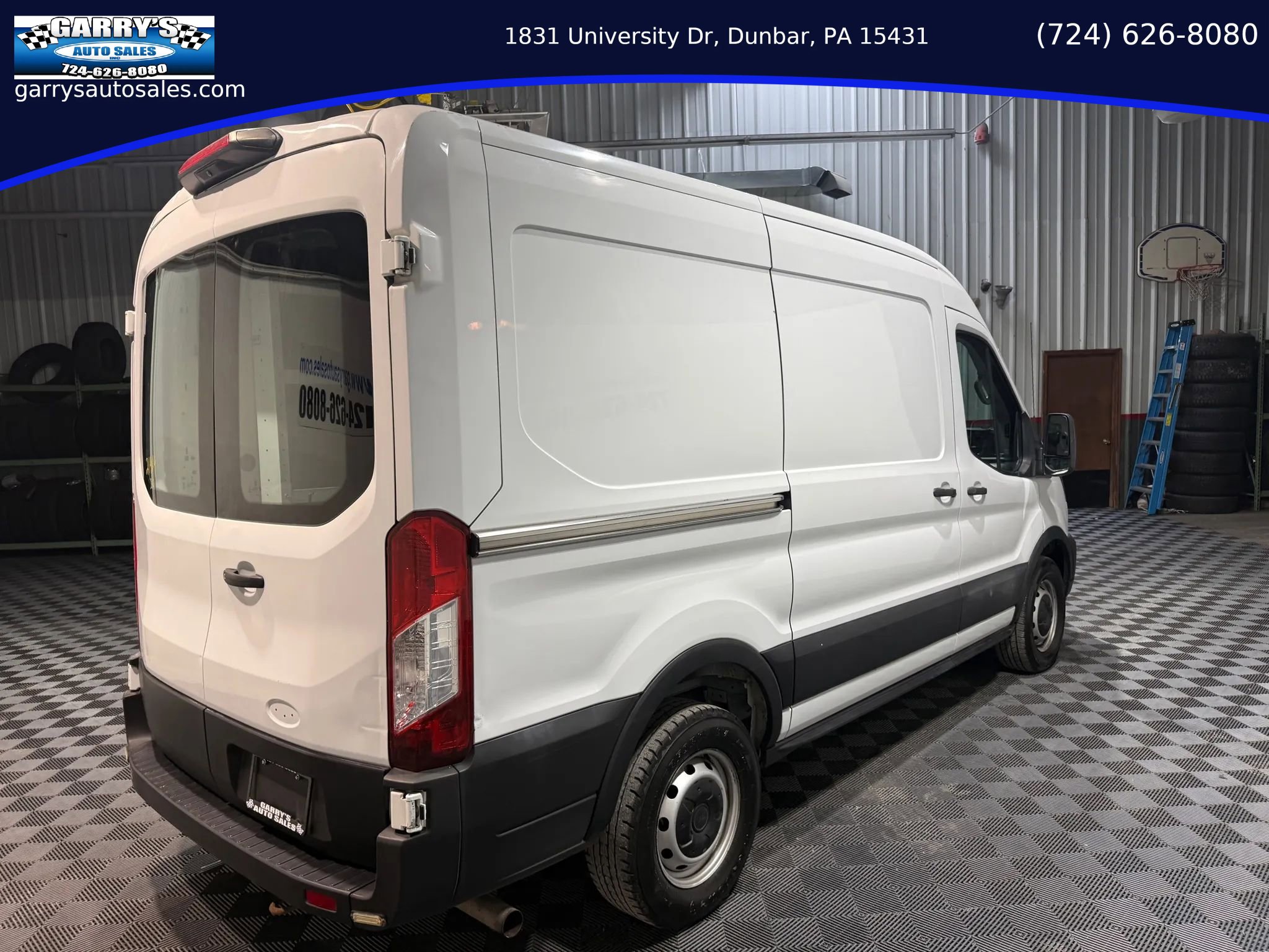 Used 2020 Ford Transit 250 Medium Roof RWD image 5