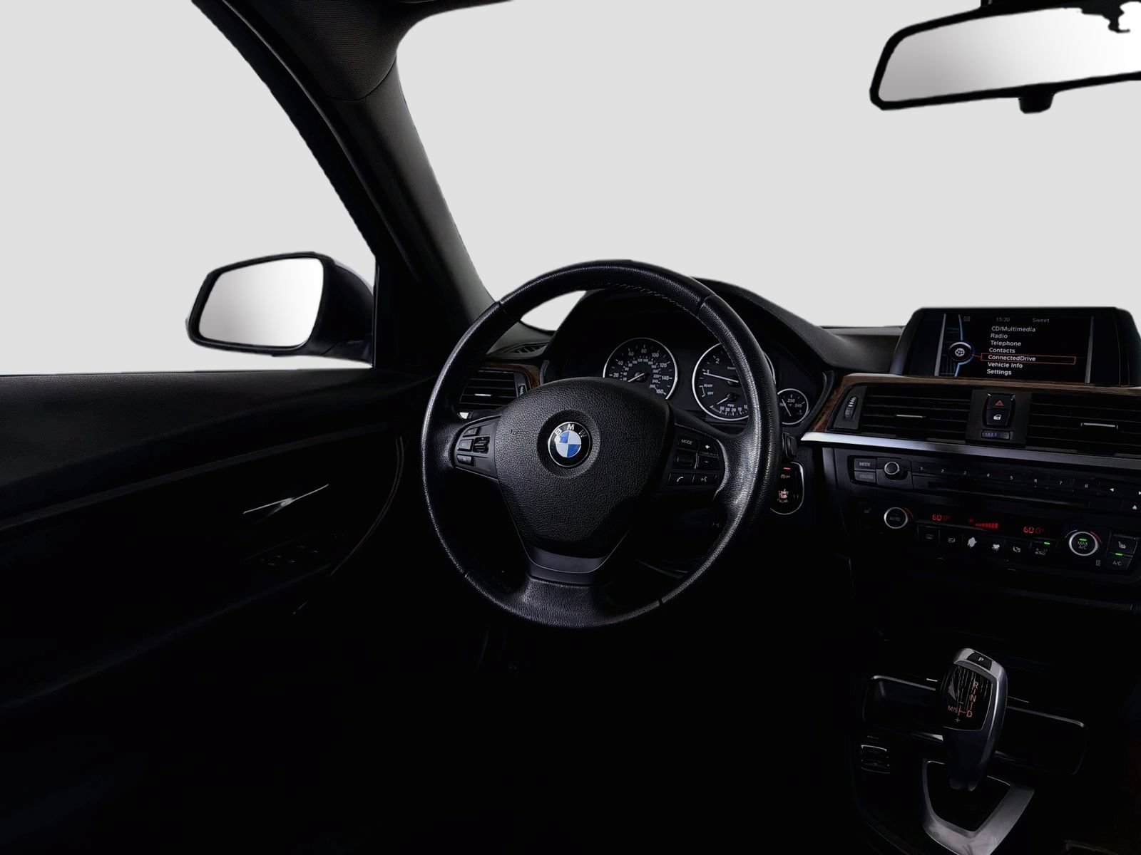Used 2014 BMW 320i xDrive Sedan AWD/4WD image 22