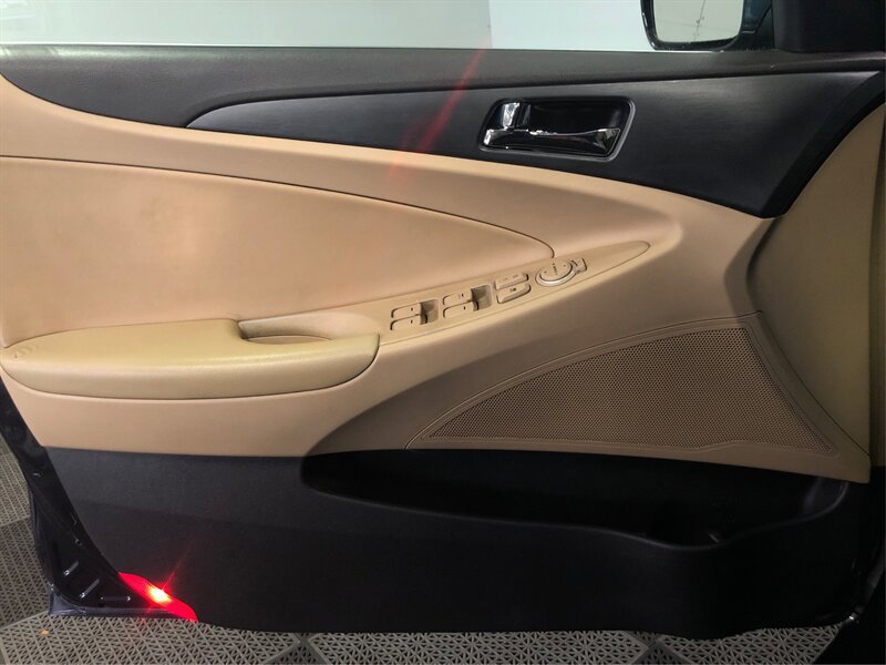 Used 2011 Hyundai Sonata GLS w/ Popular Equipment Pkg 2 FWD image 15