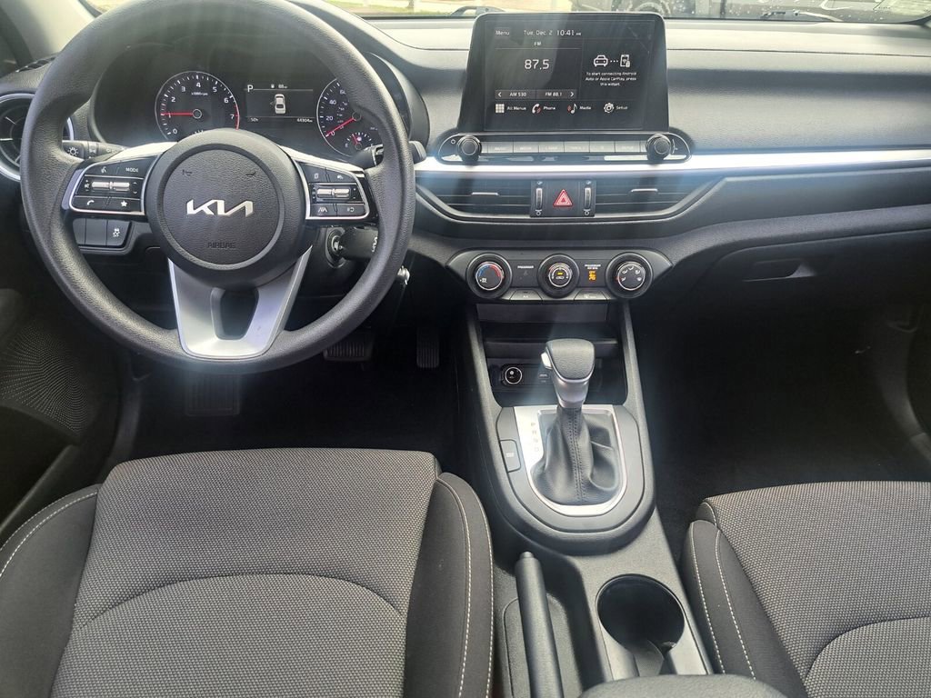 Used 2024 Kia Forte LXS image 19