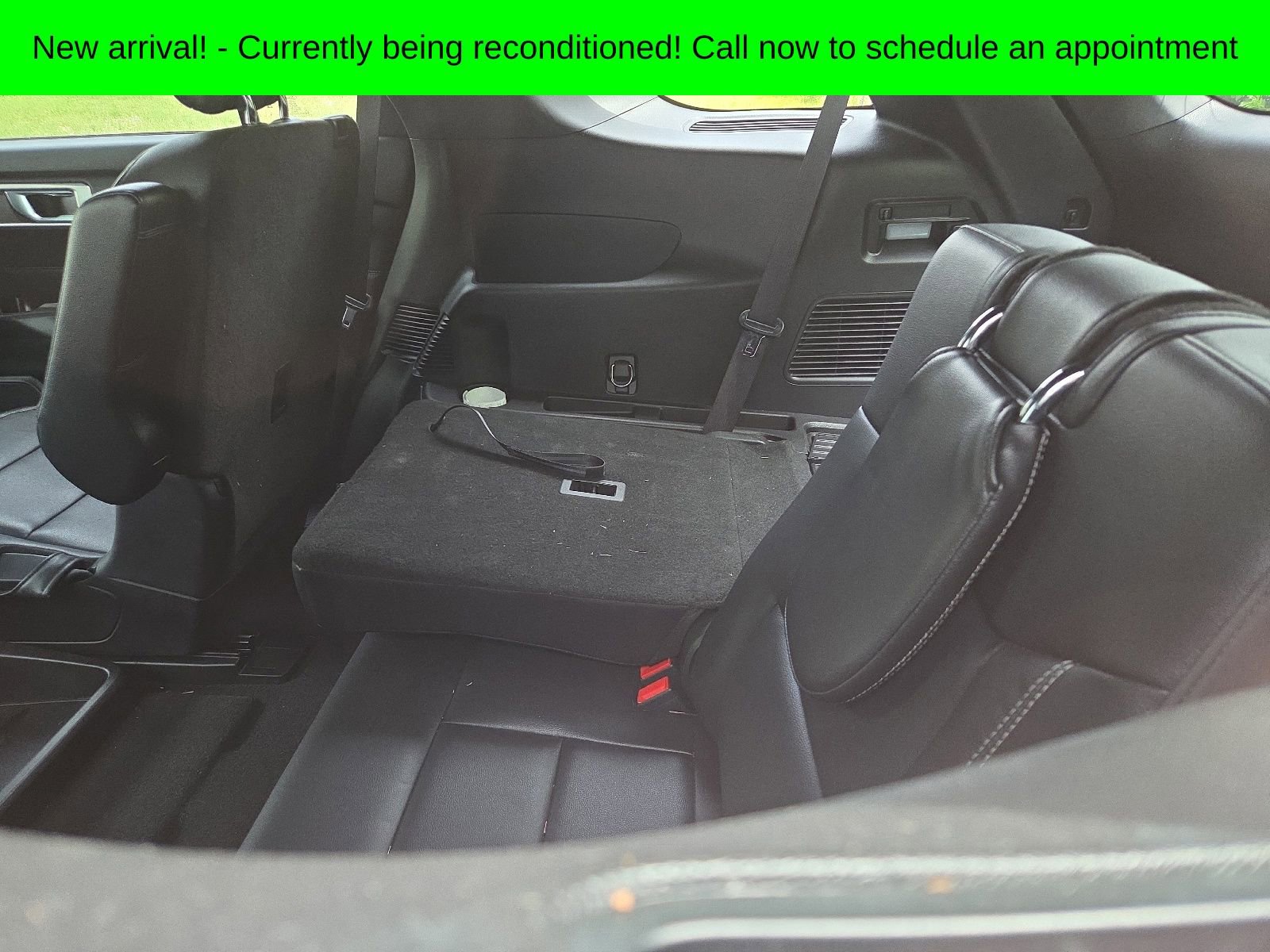 Used 2020 Ford Explorer XLT w/ Equipment Group 202A AWD/4WD image 7