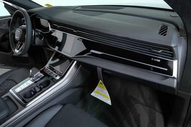New 2026 Audi RS Q8 performance image 23
