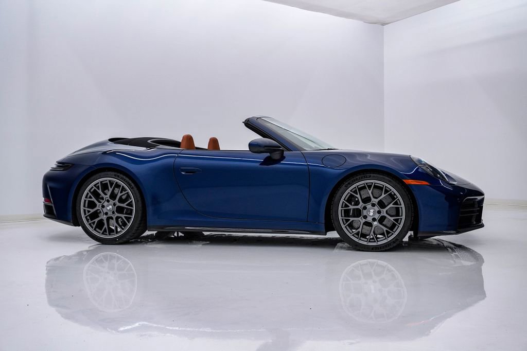 New 2026 Porsche 911 Carrera 4S AWD/4WD image 9