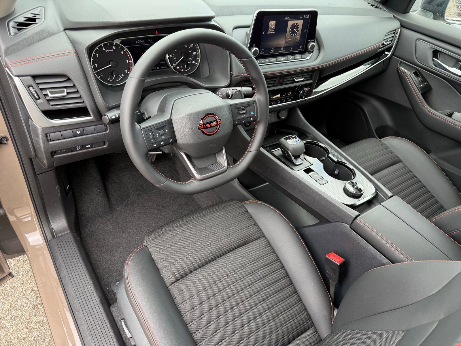 New 2026 Nissan Rogue SV image 10