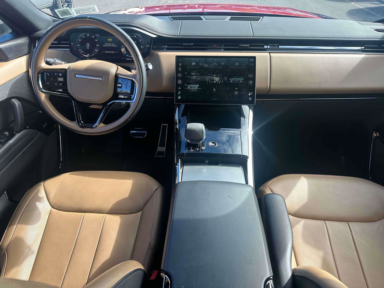 Used 2024 Land Rover Range Rover Sport Dynamic SE image 12