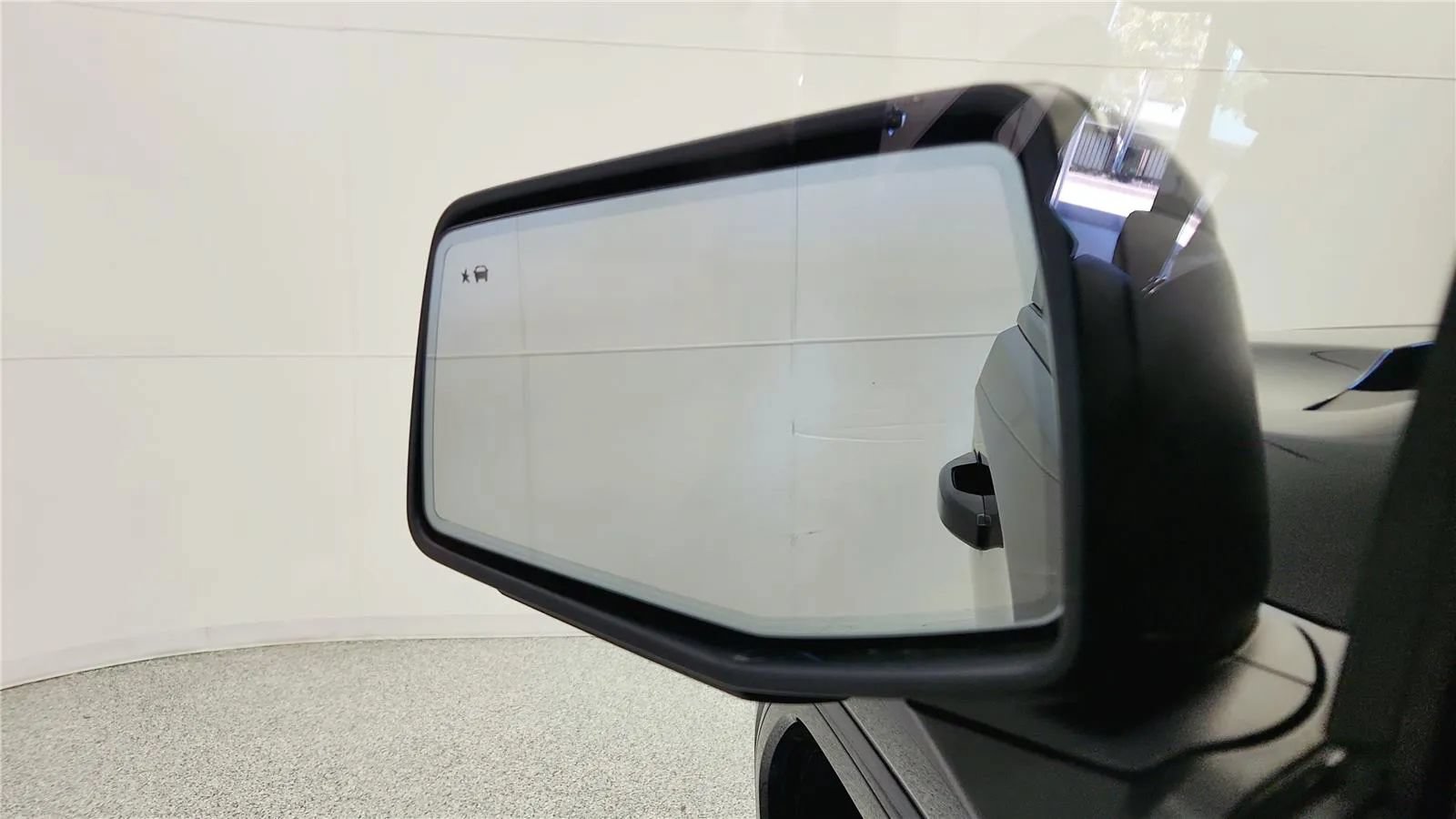 Used 2025 GMC Sierra 1500 AT4 w/ Technology Package AWD/4WD image 24