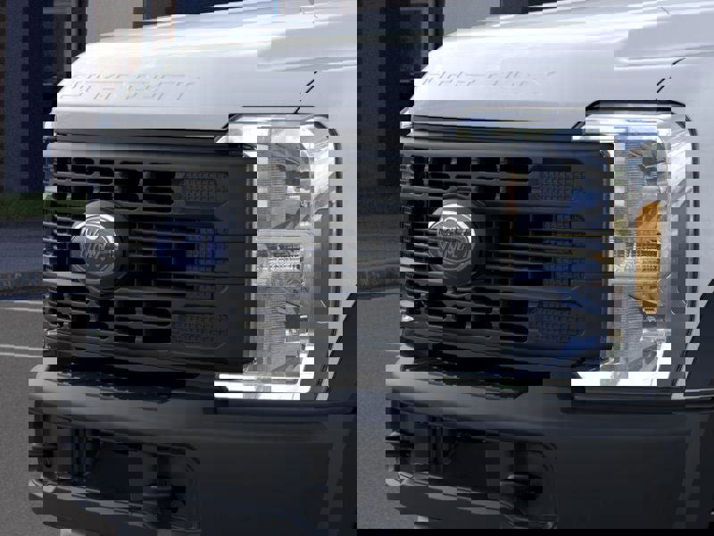 New 2026 Ford F550 2WD Regular Cab Super Duty image 17
