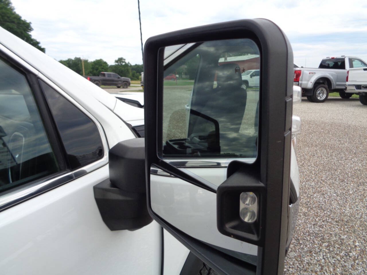 Used 2023 GMC Sierra 2500 SLE w/ SLE Convenience Package AWD/4WD image 30