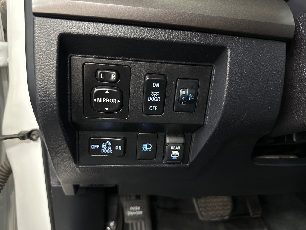 Used 2020 Toyota Tundra SR5 w/ TRD Off-Road Package image 35