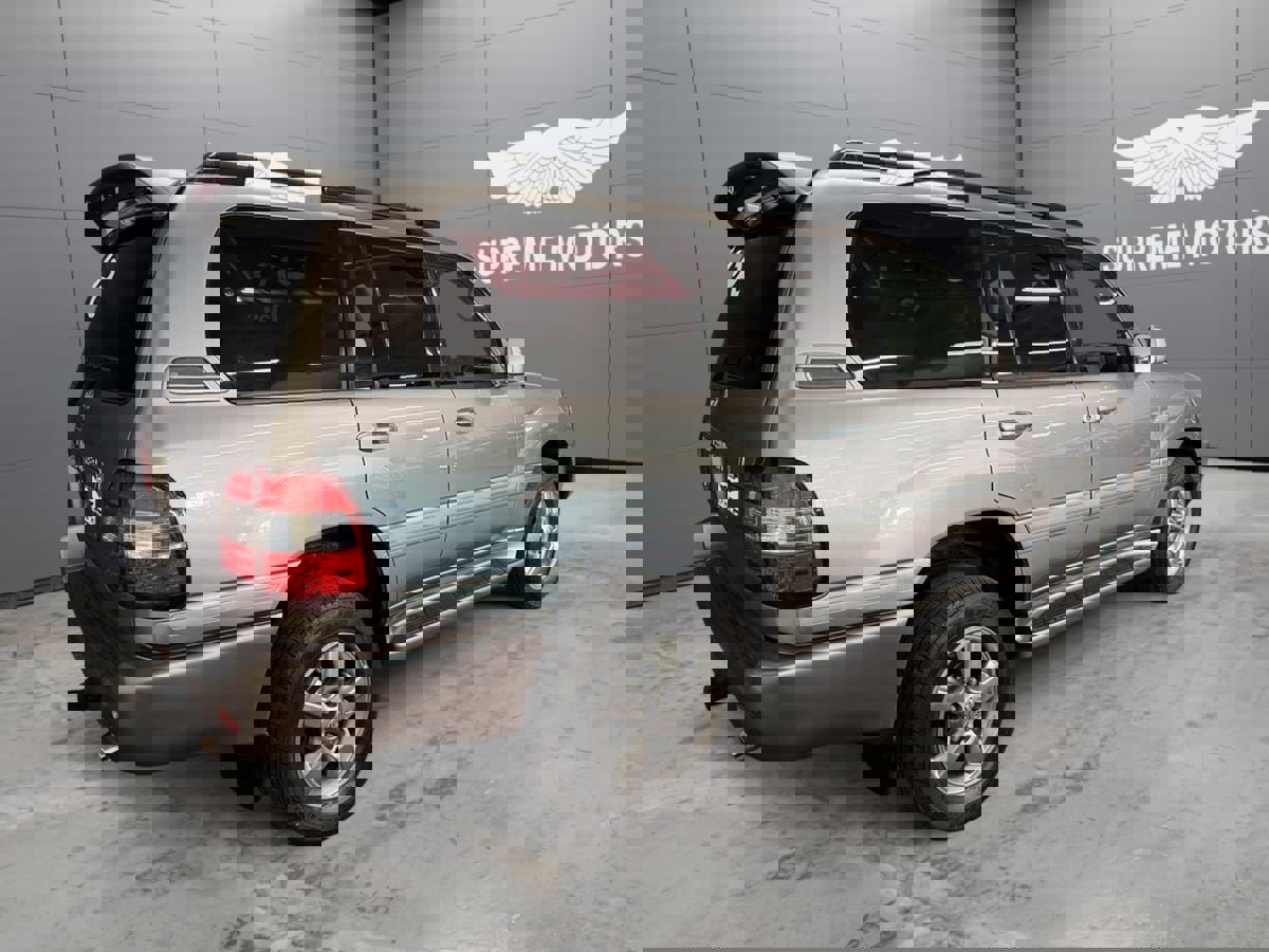 Used 2007 Toyota Land Cruiser image 5