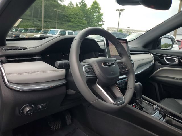 Used 2023 Jeep Compass Limited w/ Elite Group AWD/4WD image 20