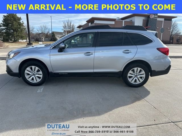 Used 2019 Subaru Outback 2.5i Premium image 1