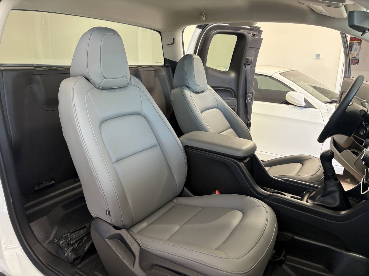 Used 2017 Chevrolet Colorado 2WD Extended Cab image 28