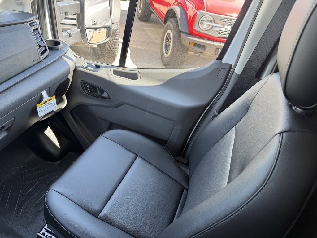 New 2025 Ford Transit 250 148 Medium Roof Extended AWD w/ Exterior Upgrade Package image 14