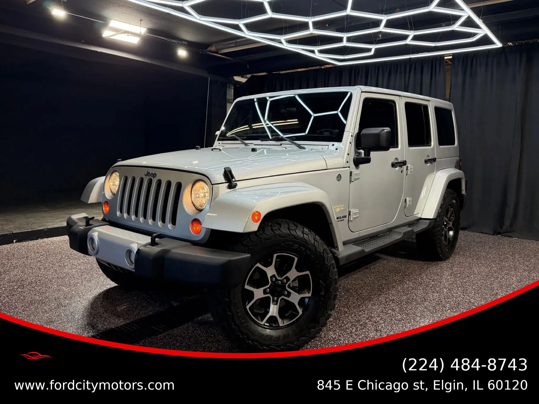 Used 2012 Jeep Wrangler Unlimited Sahara w/ Dual Top Group