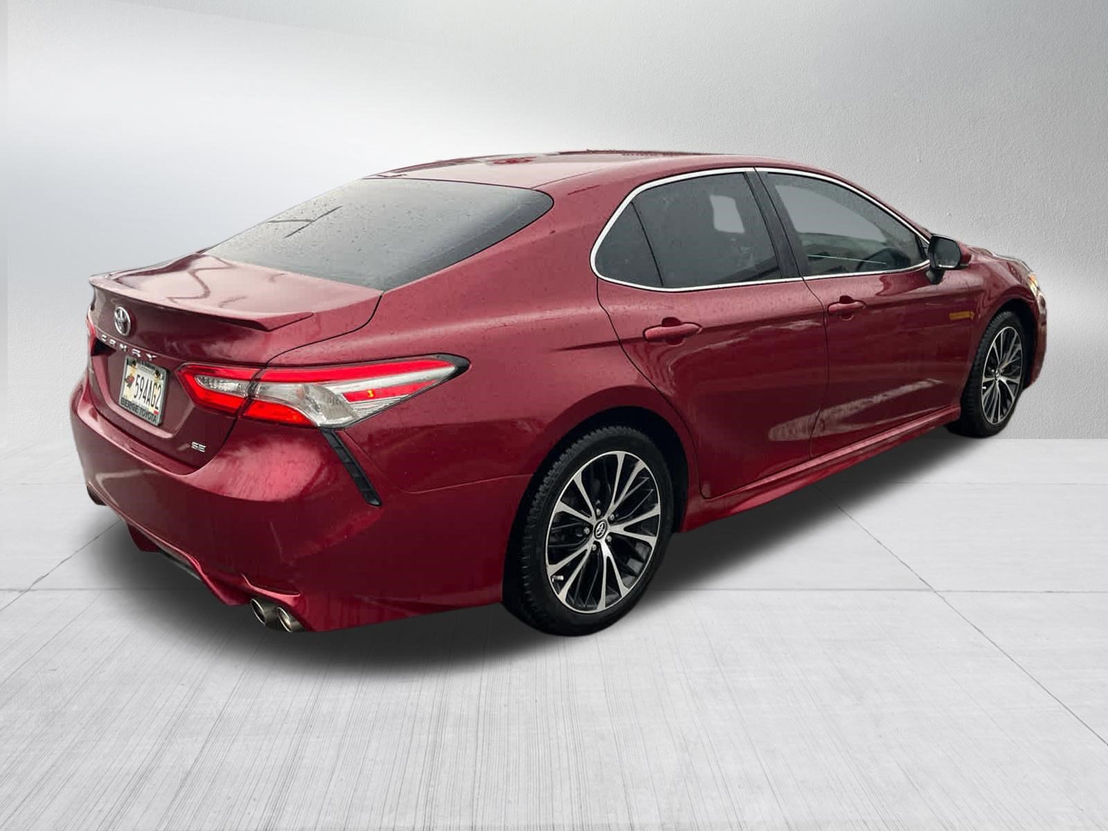 Used 2018 Toyota Camry SE FWD image 9