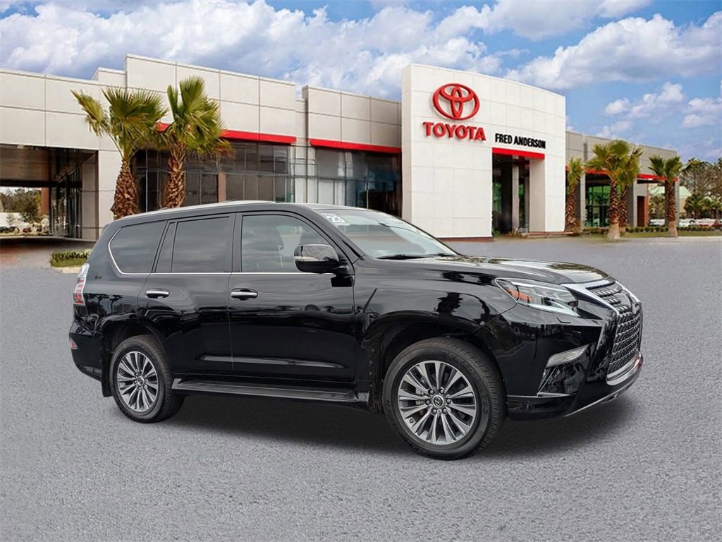Used 2023 Lexus GX 460 Luxury w/ Accessory Package image 1