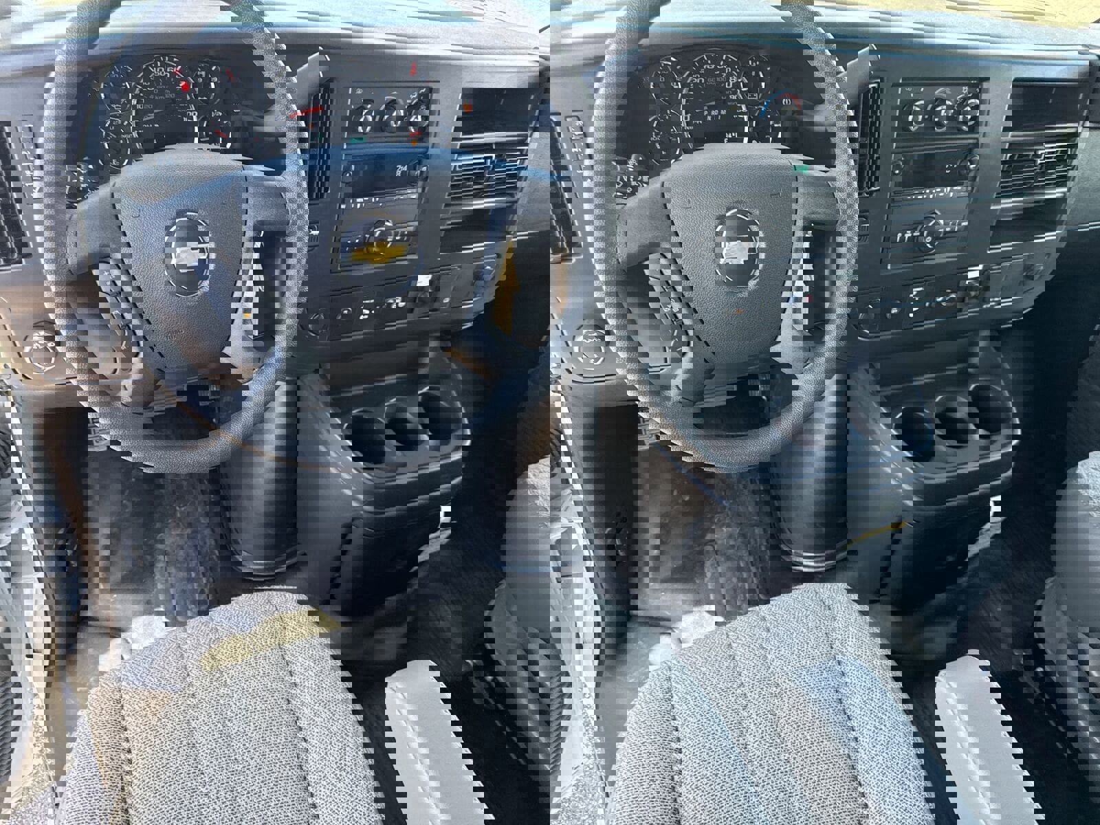 New 2024 Chevrolet Express 3500 w/ Power Convenience Package image 18